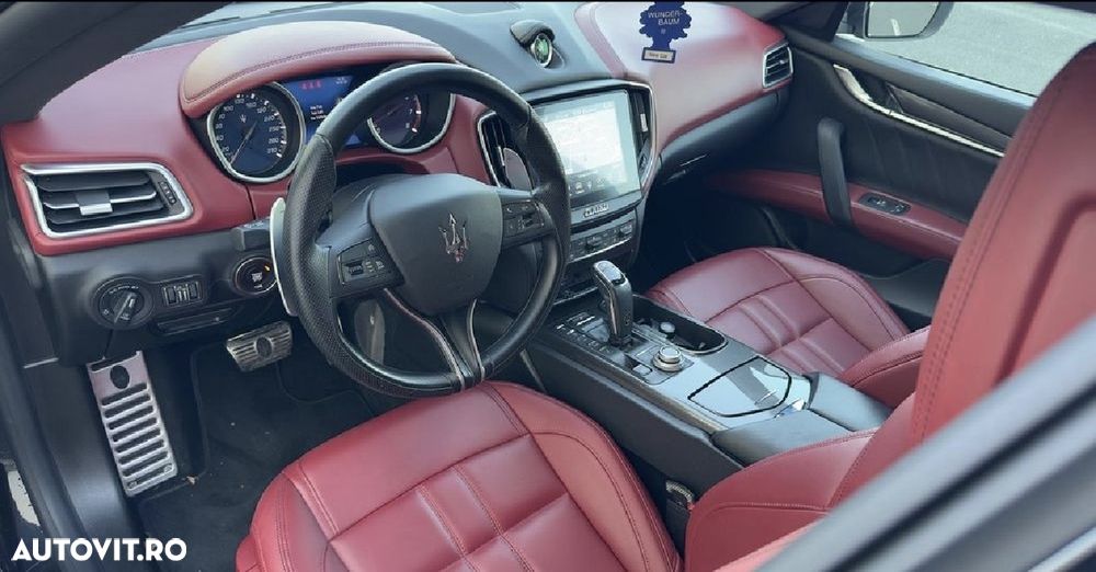Maserati Ghibli - 7