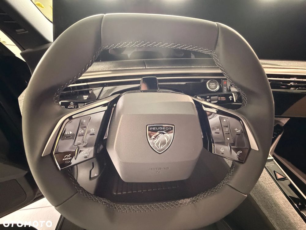 Peugeot 3008 1.2 PureTech mHEV Allure e-DCS6 - 12