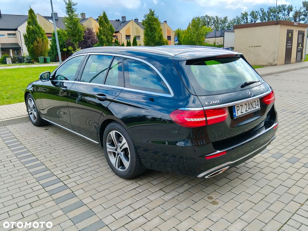 Mercedes-Benz Klasa E 200 9G-TRONIC Avantgarde - 6