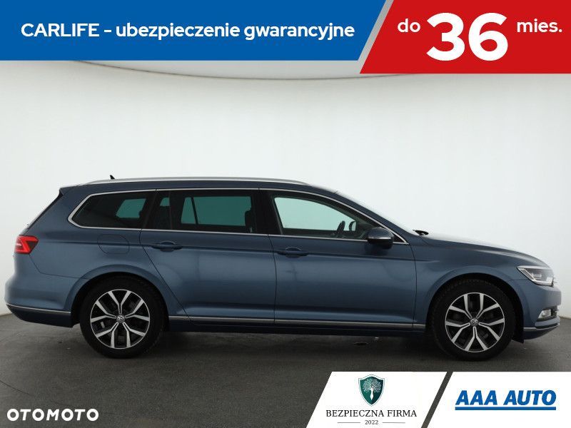 Volkswagen Passat Variant - 8