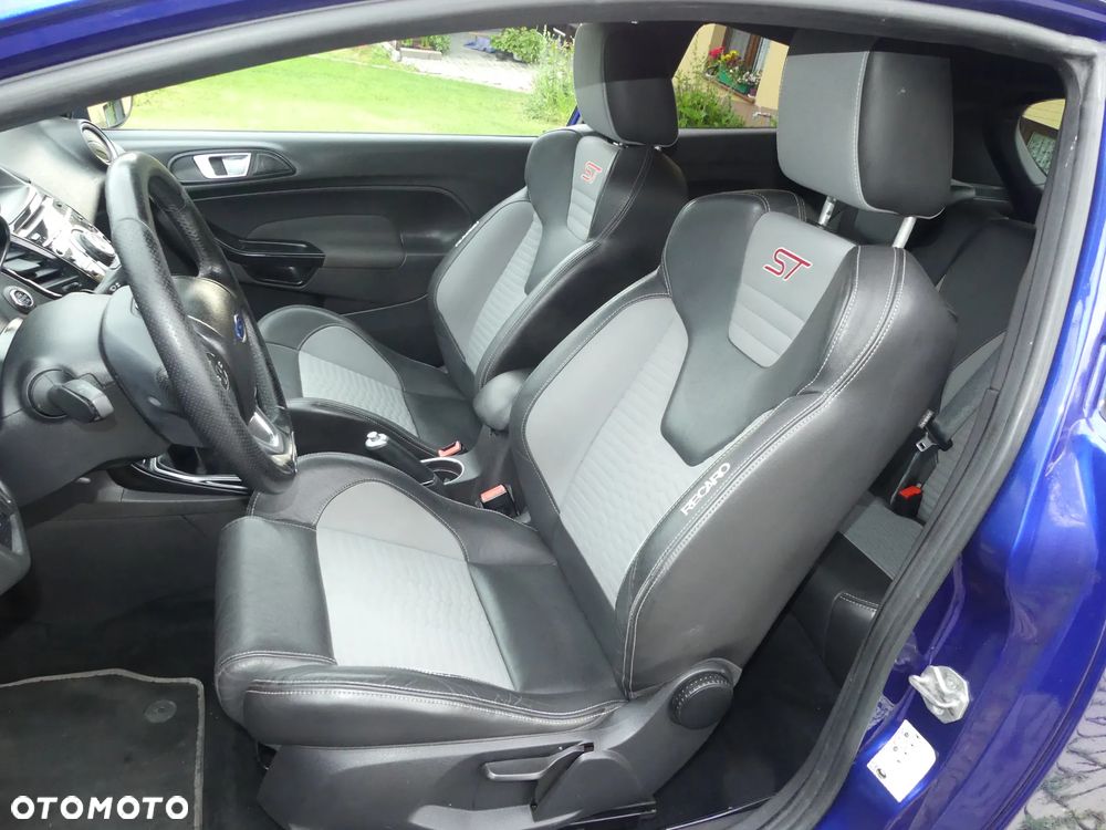 Ford Fiesta ST - 7