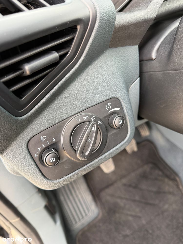Ford Grand C-MAX 1.6 TDCi Start-Stop-System Titanium - 25