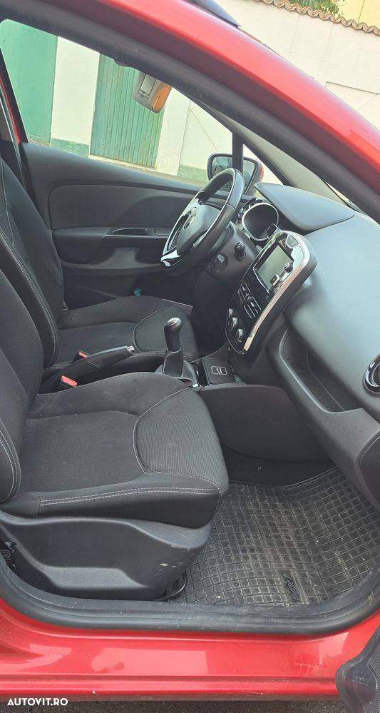 Renault Clio 1.5 dCi Zen - 10