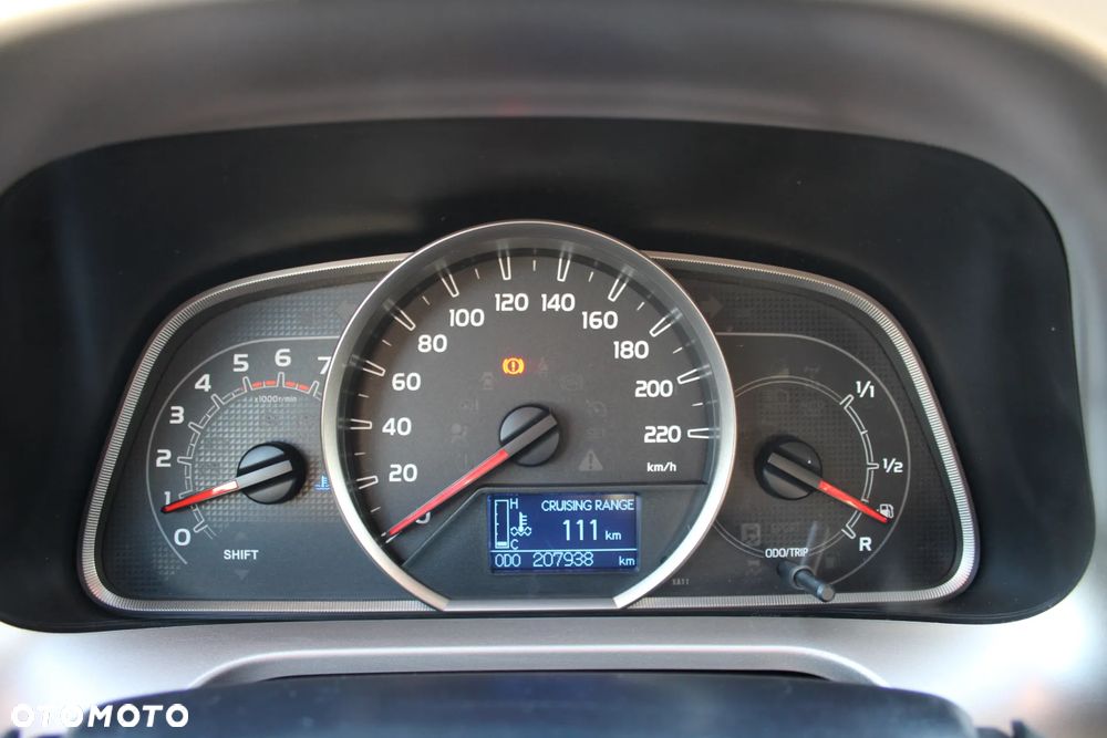 Toyota RAV4 2.0 D-4D Prestige - 11