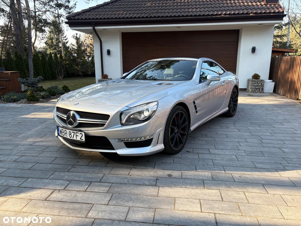 Mercedes-Benz SL 63 AMG - 1