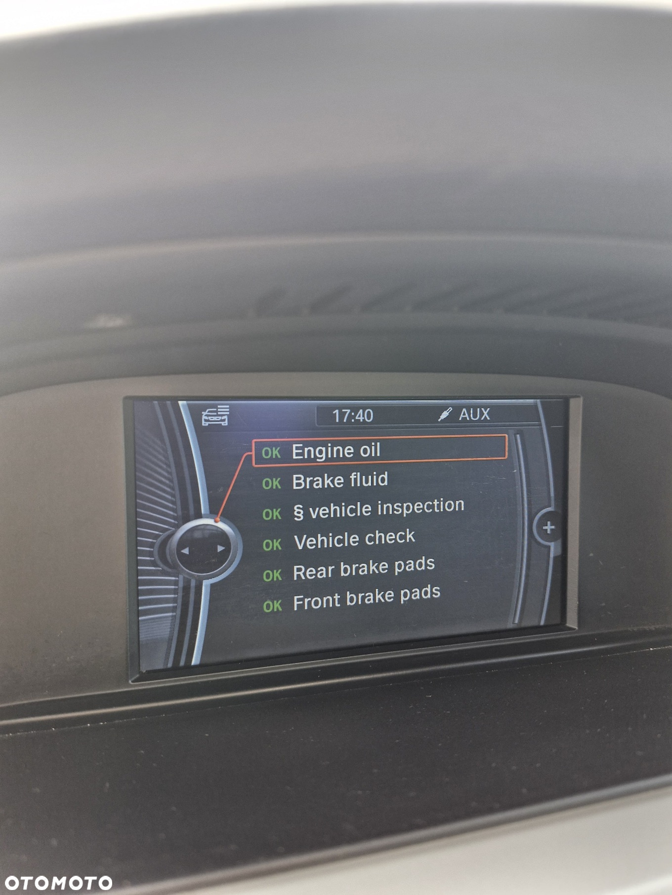 BMW Seria 3 318d - 14
