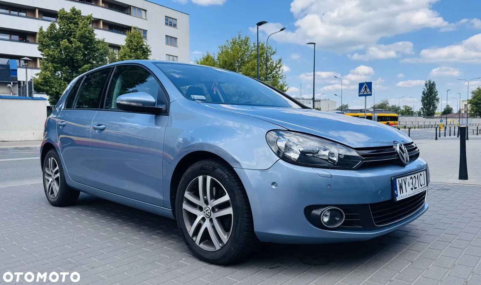 Volkswagen Golf 1.4 TSI BlueMotion Technology DSG Comfortline - 1