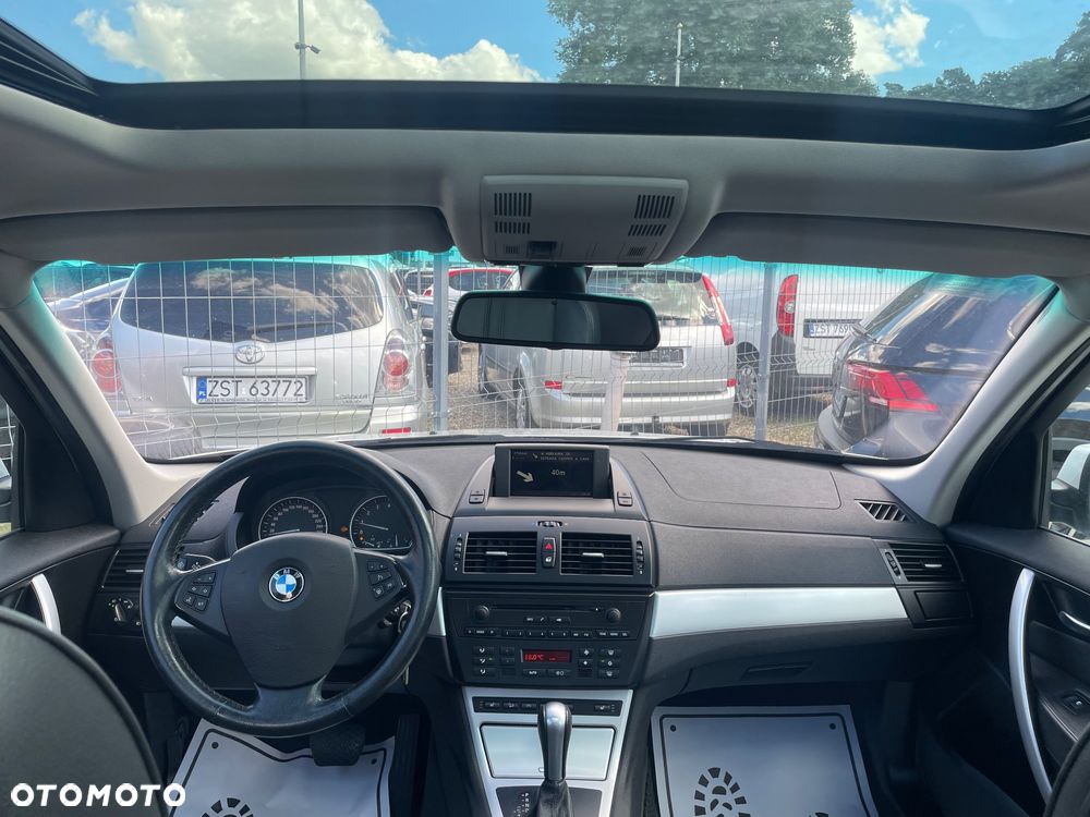 BMW X3 xDrive25i Edition Exclusive - 11