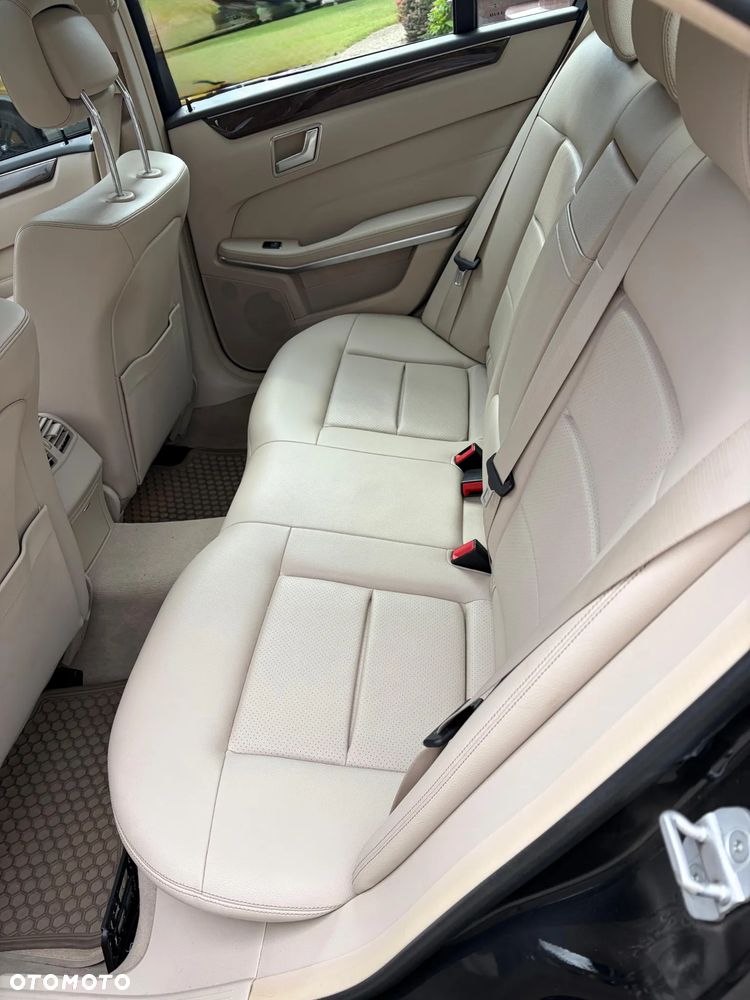 Mercedes-Benz Klasa E 350 7G-TRONIC Avantgarde - 11
