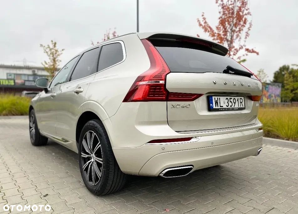 Volvo XC 60 D4 R-Design - 16