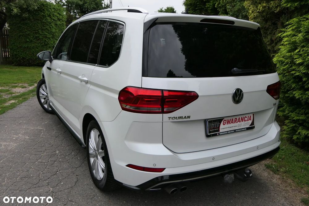 Volkswagen Touran - 9
