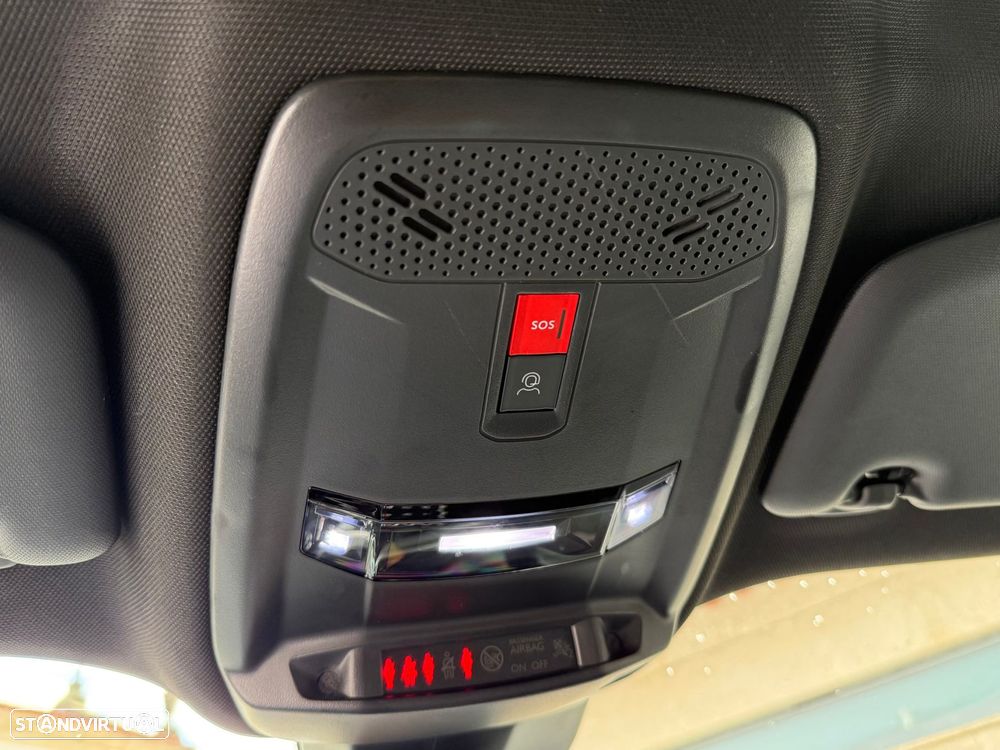 Peugeot 2008 1.2 PureTech GT EAT8 - 23