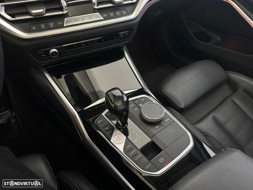 BMW 320 d Pack M Auto - 19