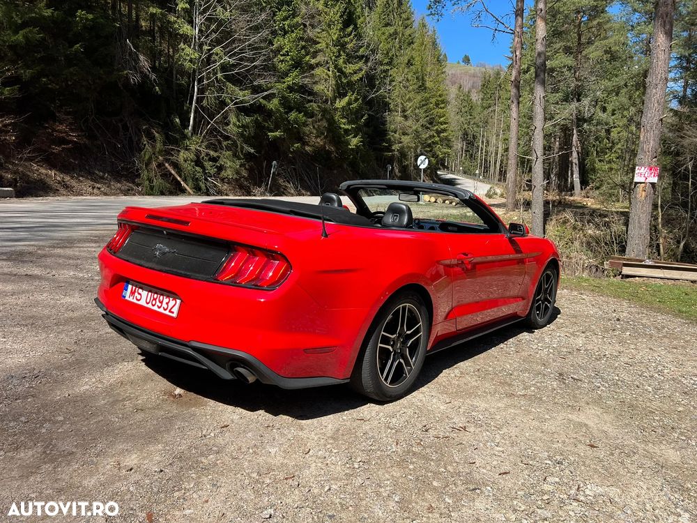 Ford Mustang 2.3 Eco Boost Aut. - 4