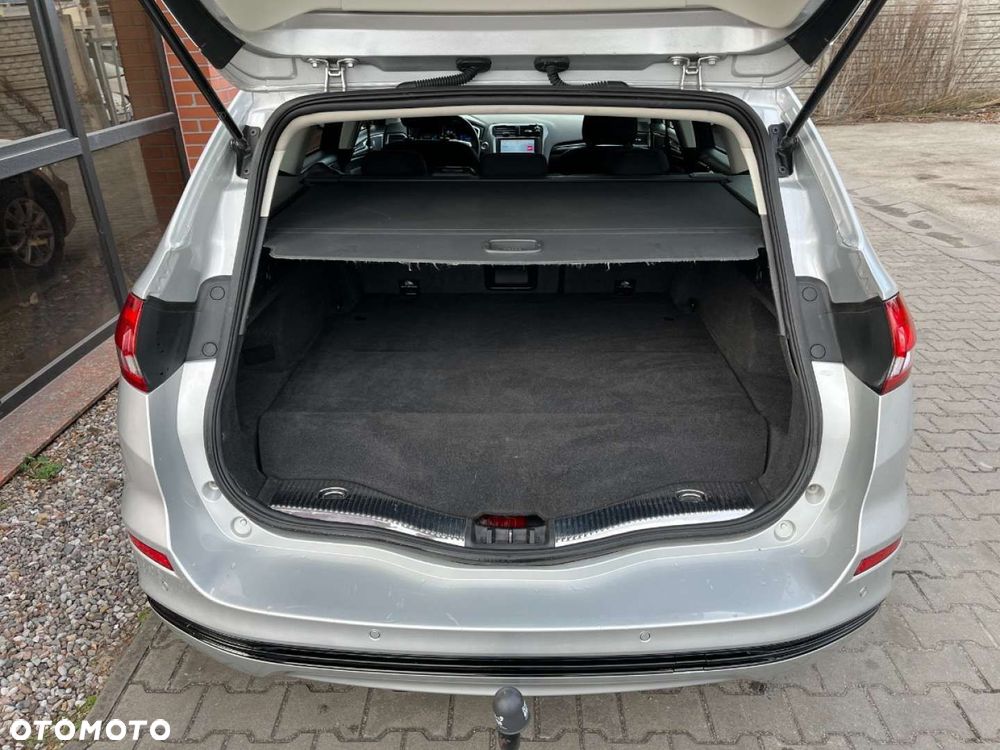 Ford Mondeo - 31