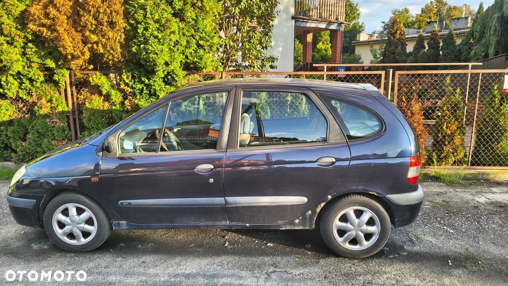 Renault Scenic - 4