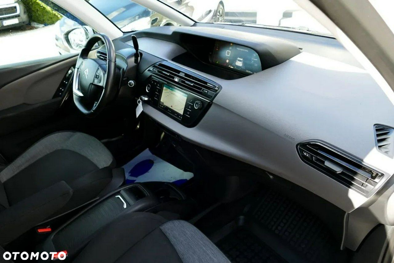 Citroën C4 SpaceTourer 1.6 BlueHDi Shine S&S EAT6 - 22