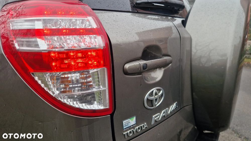 Toyota RAV4 2.0 VVT-i Prestige NAVI MS - 36