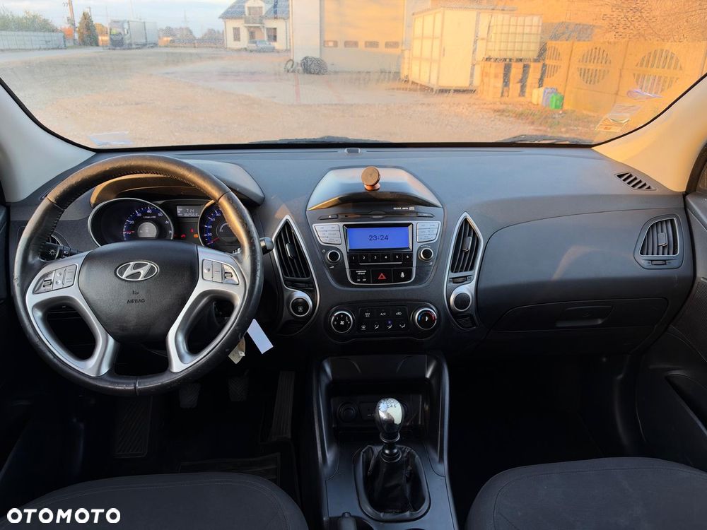 Hyundai ix35 - 13