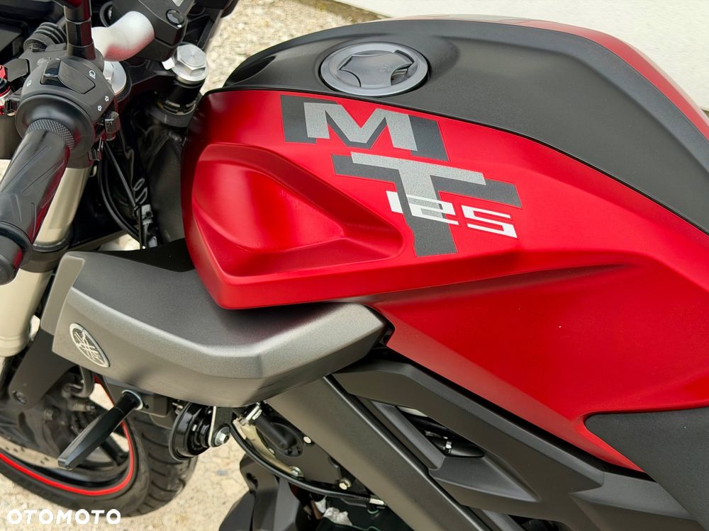 Yamaha MT - 20