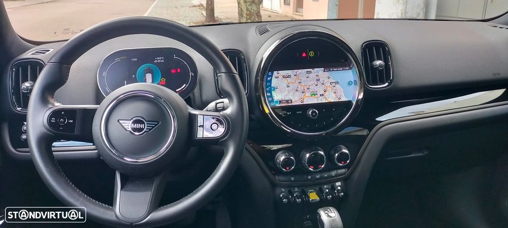 MINI Countryman Cooper SE ALL4 Auto - 7