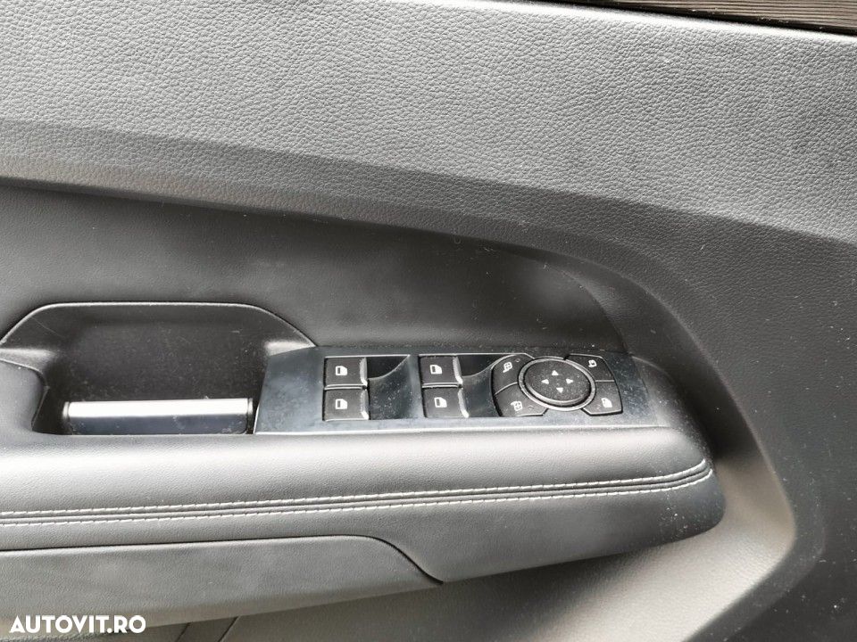 Volkswagen Amarok - 17