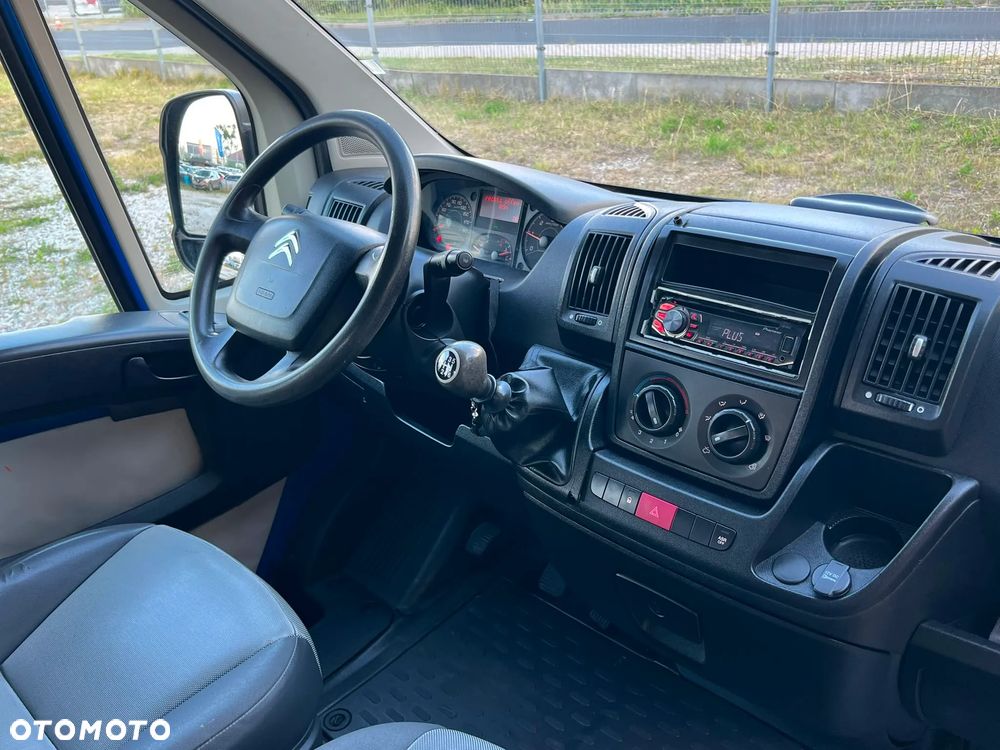 Citroën Jumper DOKA 6 osób - 15