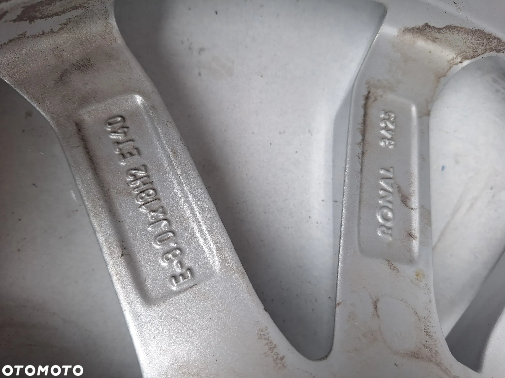 FELGA ALUMINIOWA AUDI A4 /B9-8W0601025H / 18 CALI- 5X112/ ET 40 - 6