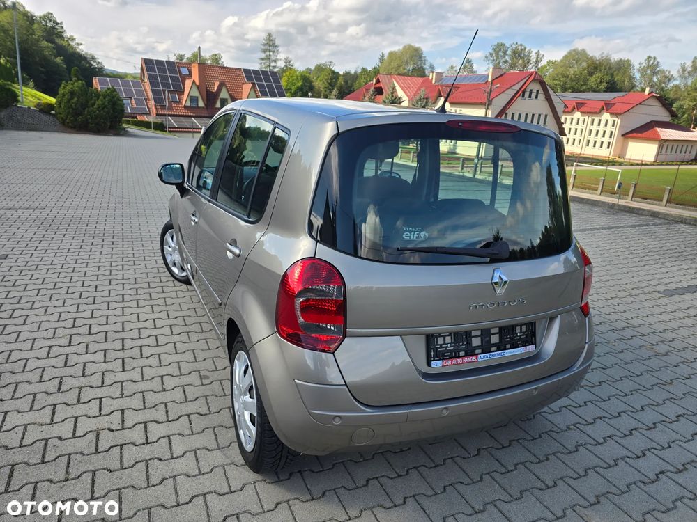 Renault Modus - 16