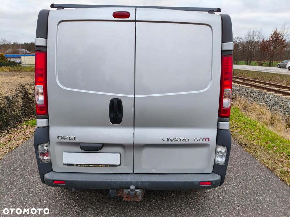 Opel Vivaro - 9