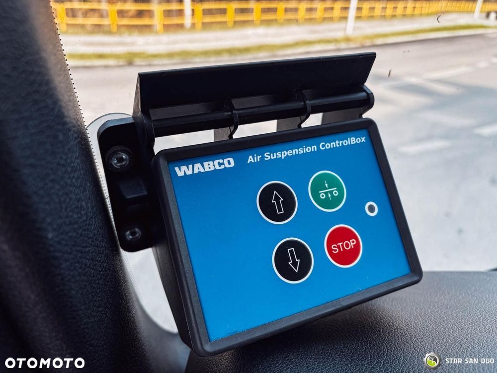 Mercedes-Benz ACTROS 1843 4x2 EURO 6 Laweta LOHR - 29