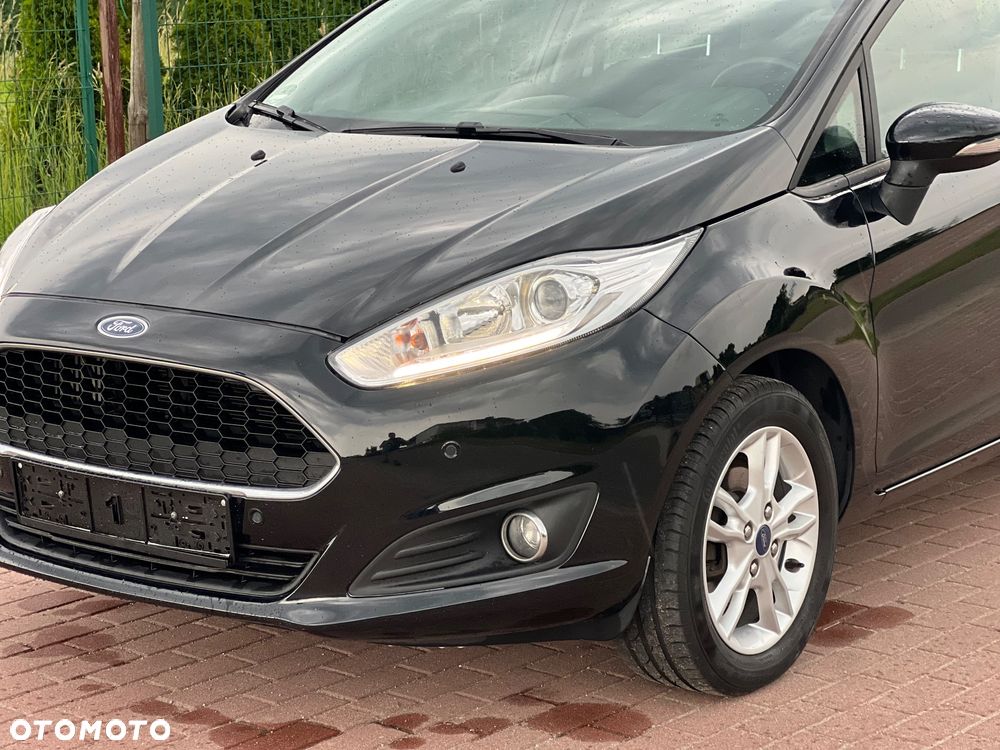 Ford Fiesta 1.0 EcoBoost S&S TITANIUM X - 11