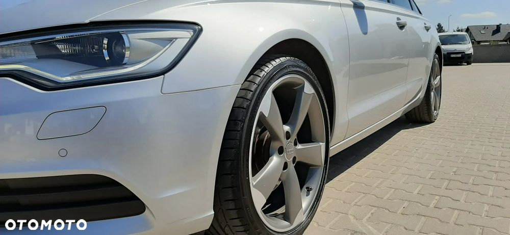 Audi A6 - 4