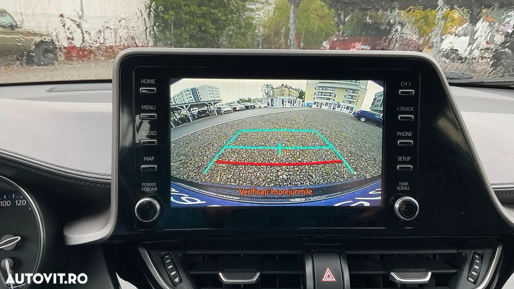 Toyota C-HR Hybrid Business-Edition - 18