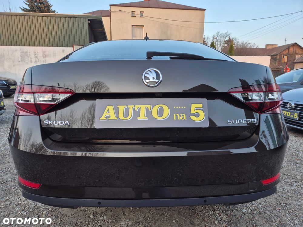 Skoda Superb 1.5 TSI ACT Style DSG - 8