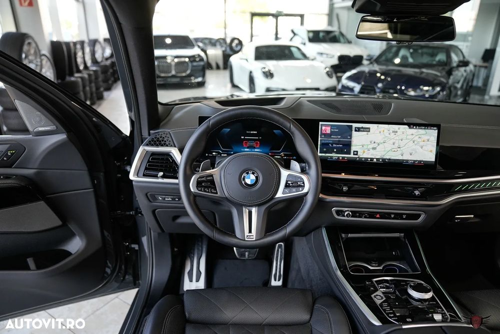 BMW X5 M M60i xDrive AT MHEV - 11