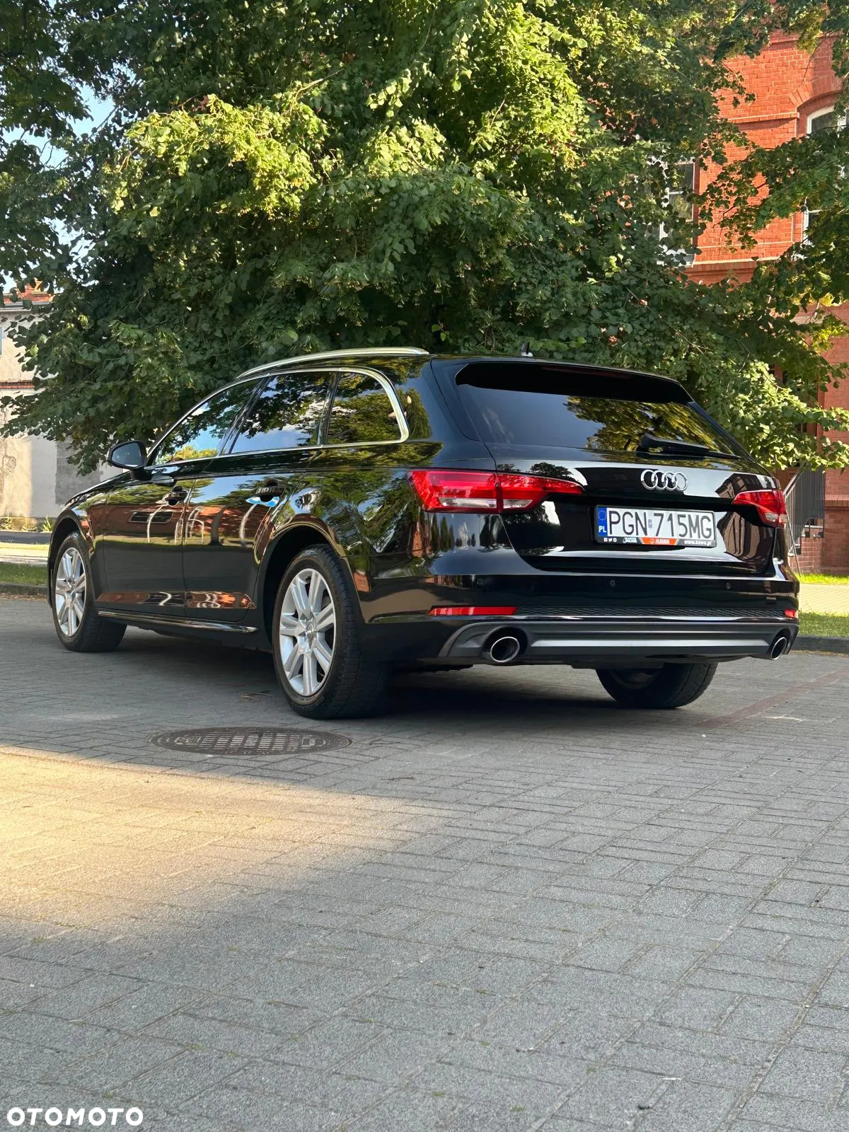 Audi A4 Avant 40 TFSI S tronic S line - 10