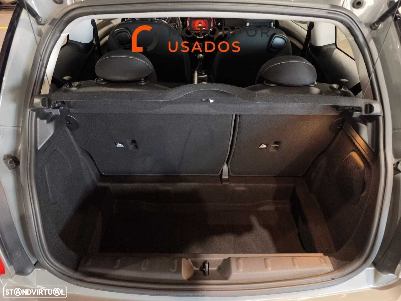 MINI 3 Portas One - 25