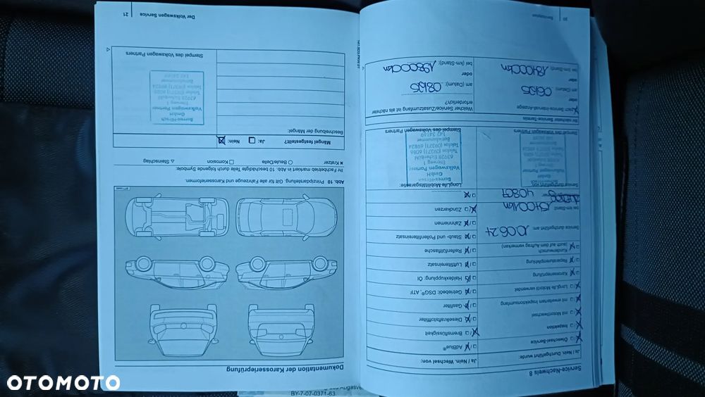Volkswagen Golf - 24