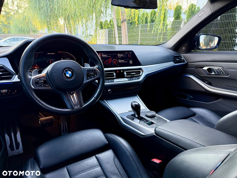 BMW Seria 3 - 12
