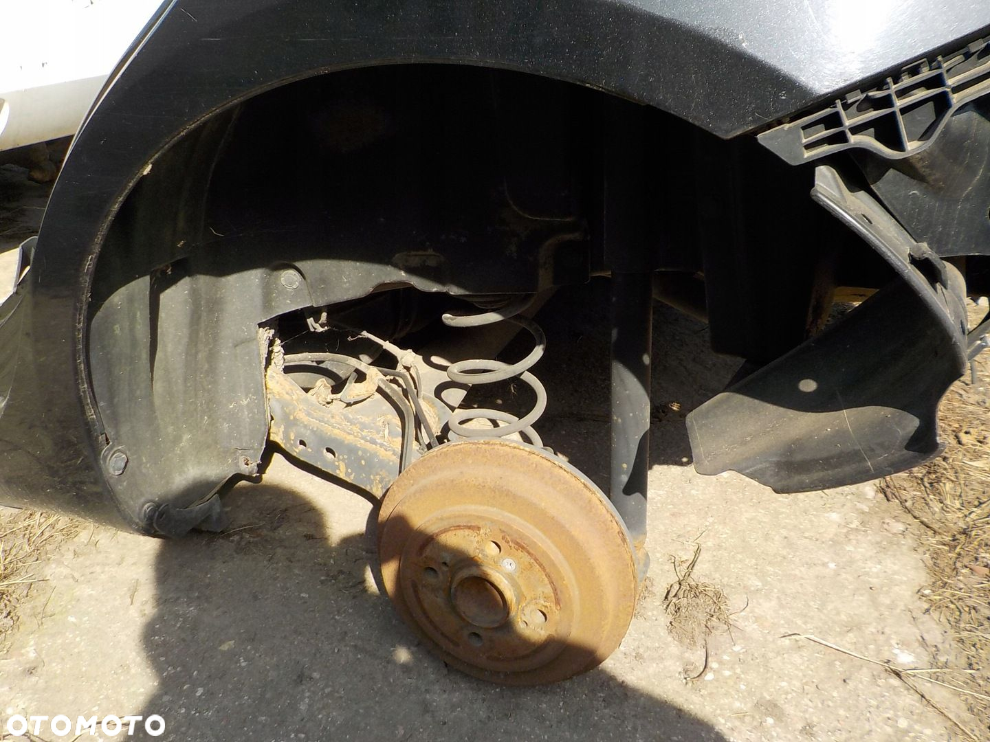 SUZUKI SWIFT IV MK7 BŁOTNIK TYŁ LEWY PRAWY PAS WANNA - 2