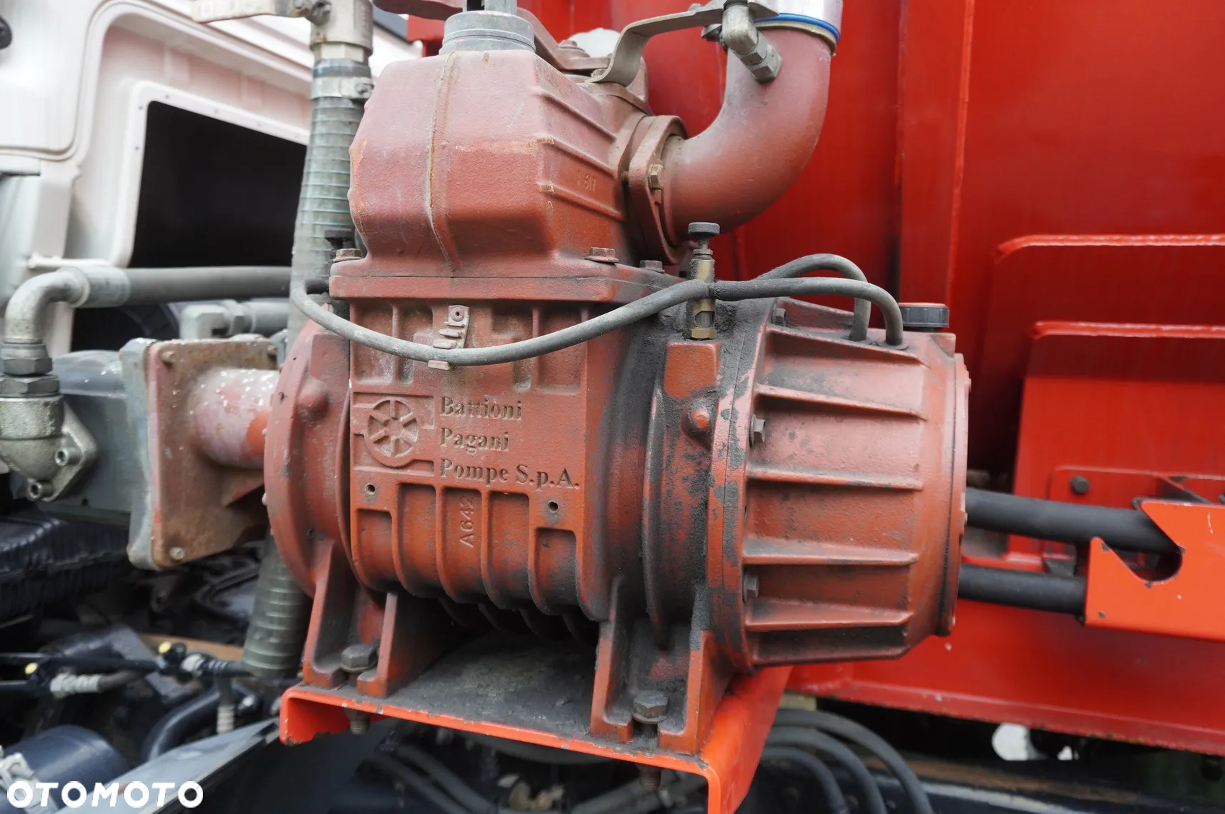 MAN TGS 35.420 8×2 / NOWA Beczka asenizacyjna 13000 l / 3 osie skrętne - 13