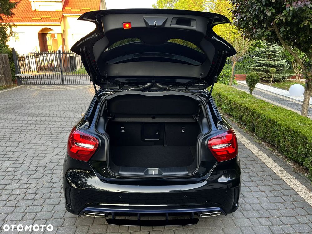 Mercedes-Benz Klasa A AMG 45 4Matic AMG Speedshift 7G-DCT - 13