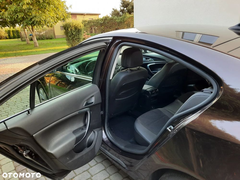 Opel Insignia 2.0 CDTI Executive S&S - 8