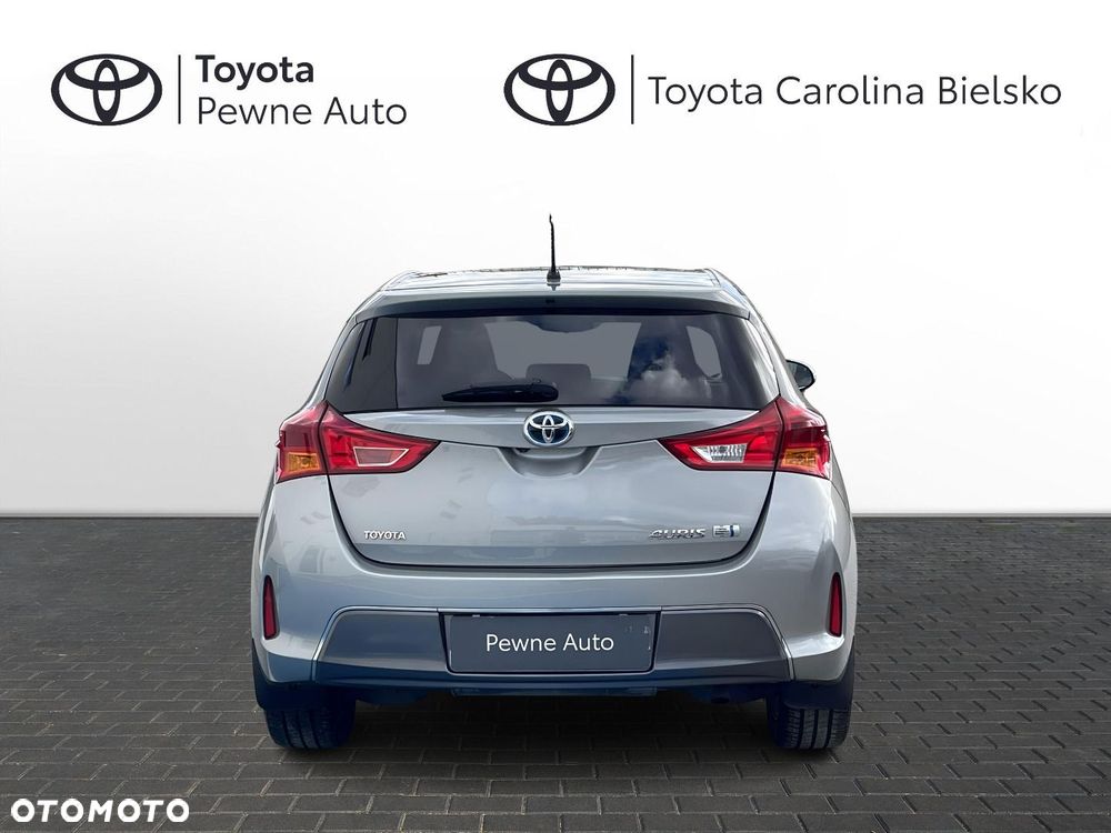 Toyota Auris - 4