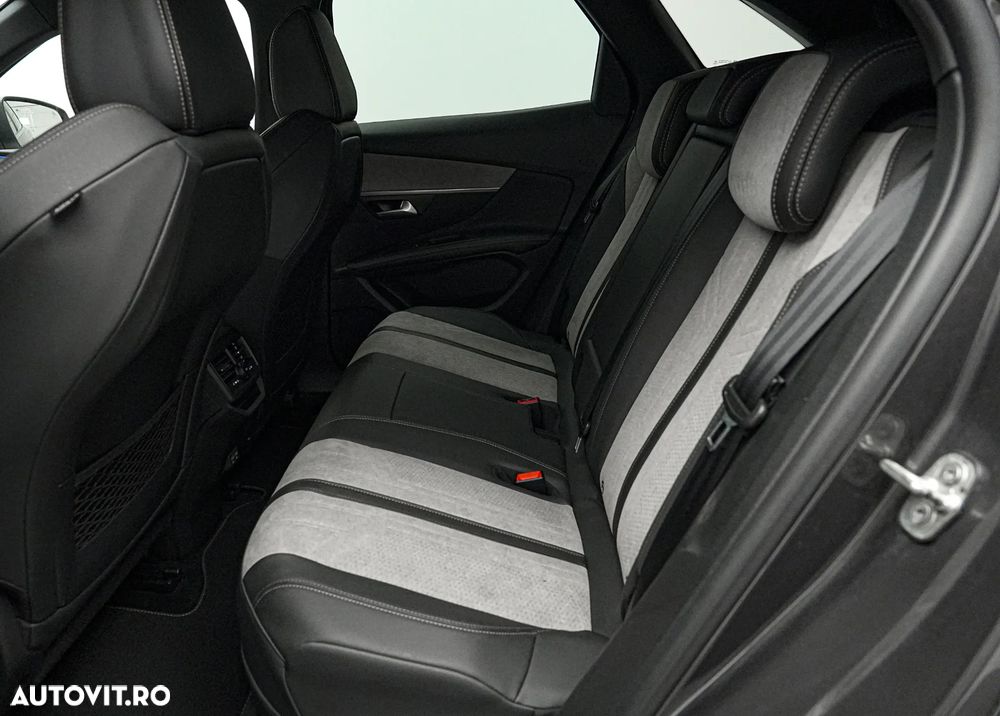 Peugeot 3008 PHEV 180 EAT8 Allure Pack - 16