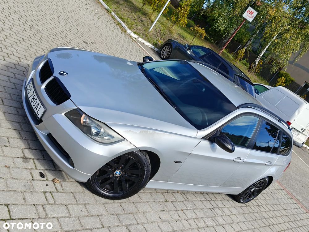 BMW Seria 3 - 22