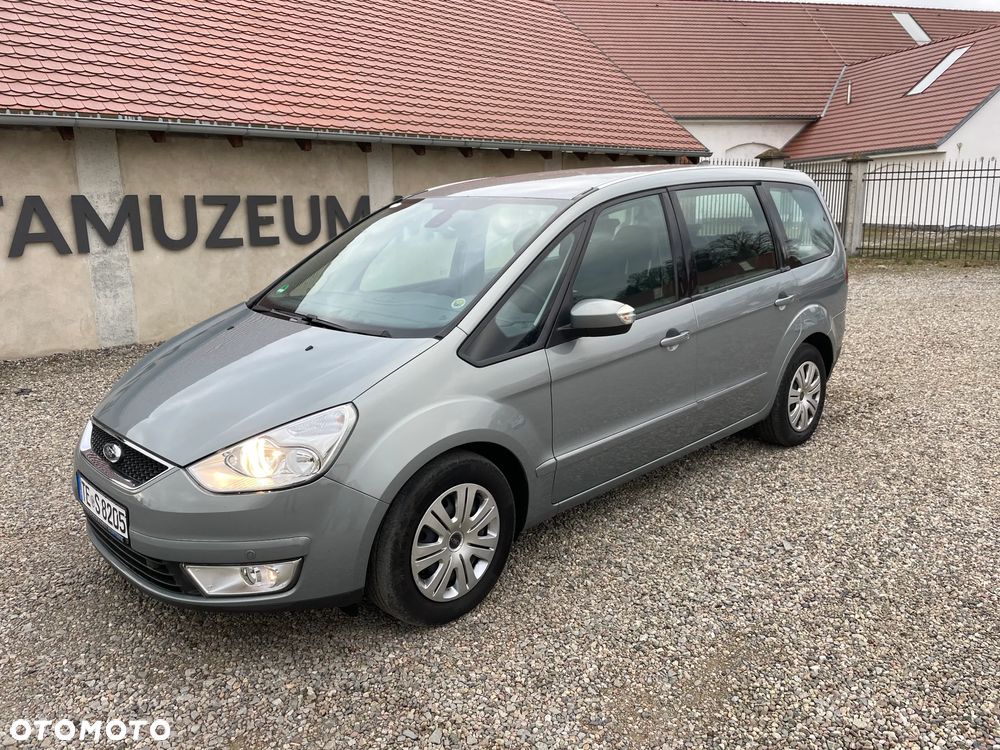 Ford Galaxy 2.0 TDCi Ambiente - 3