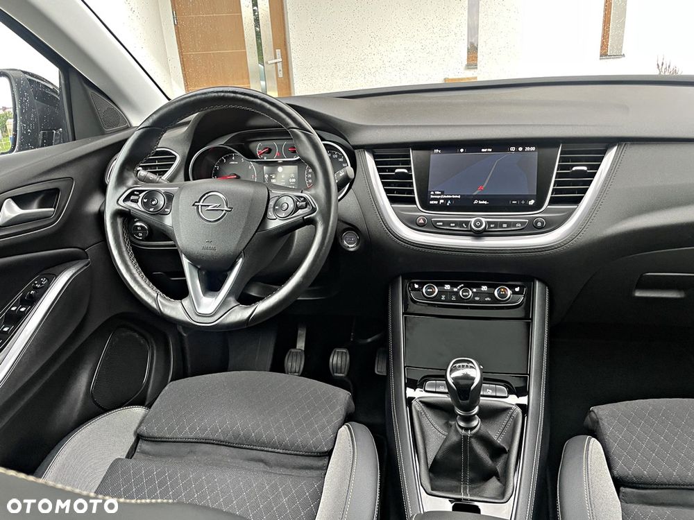 Opel Grandland X 1.2 Start/Stop Business INNOVATION - 23