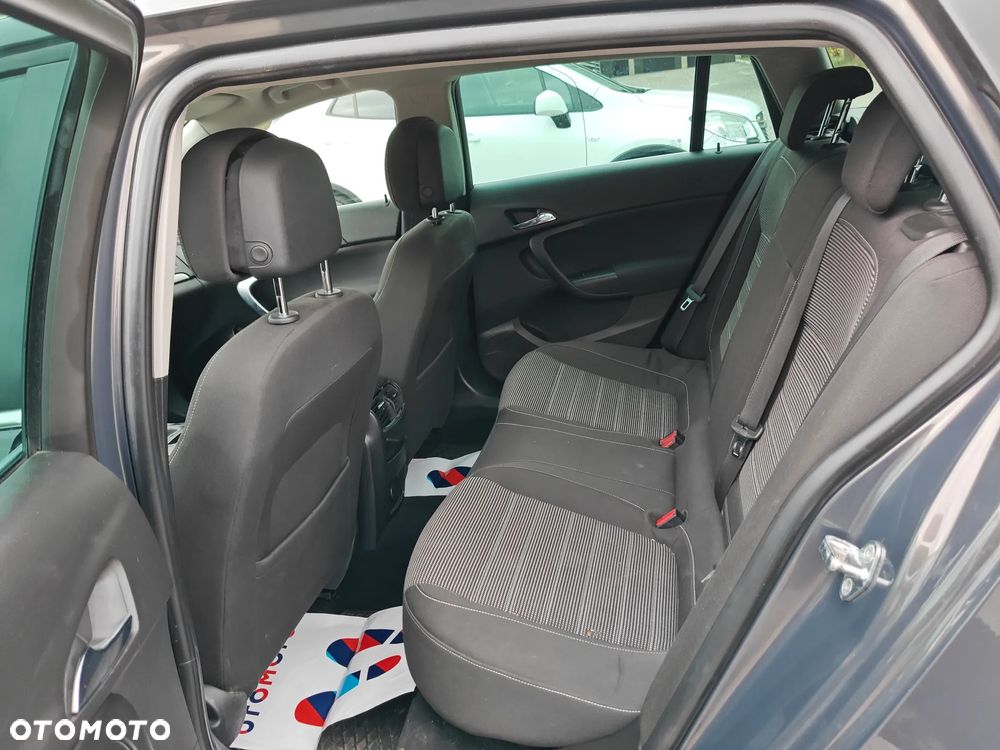 Opel Insignia 2.0 CDTI Cosmo ecoFLEX S&S - 11